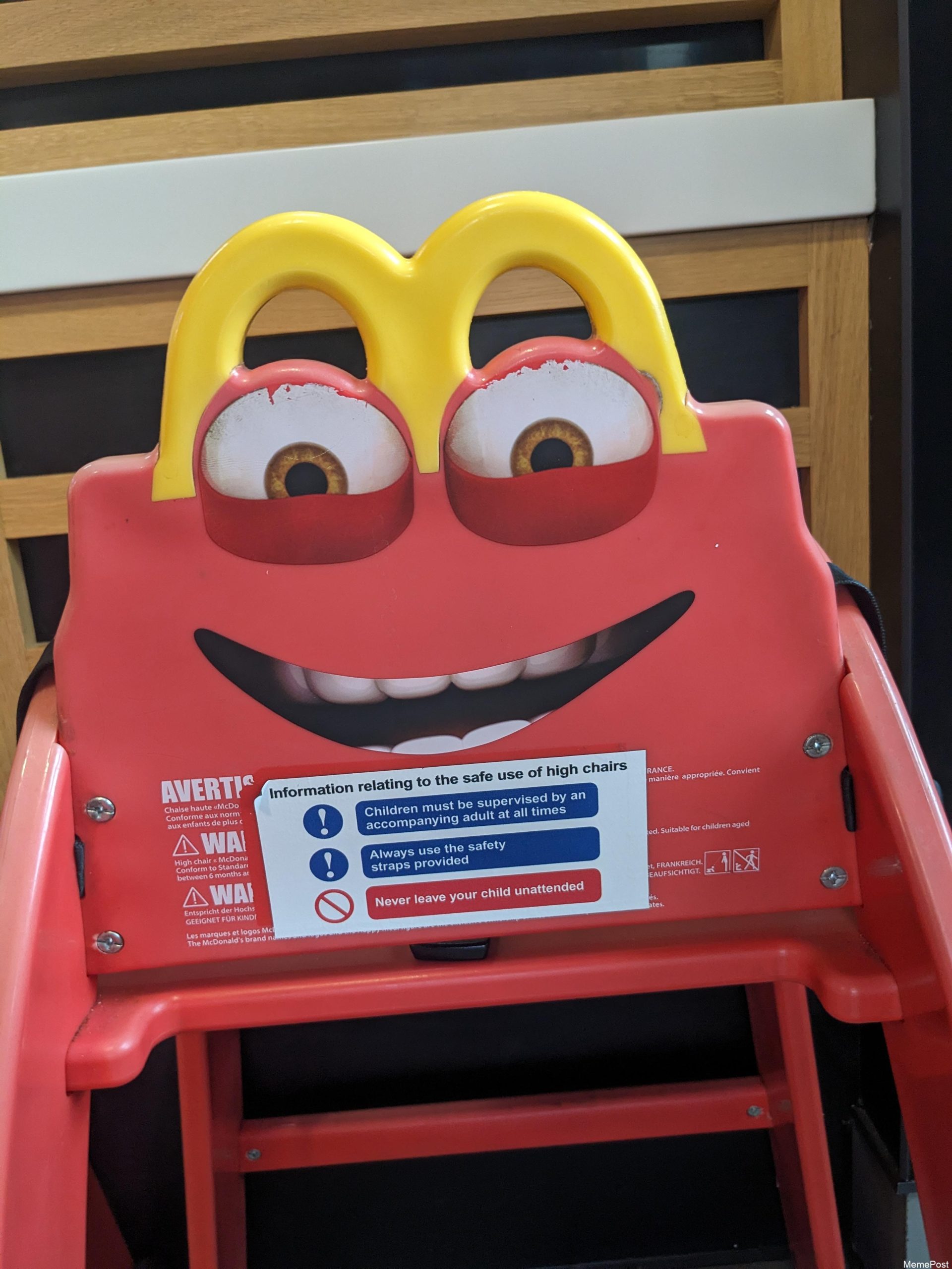 Hey kids, want some fries?!