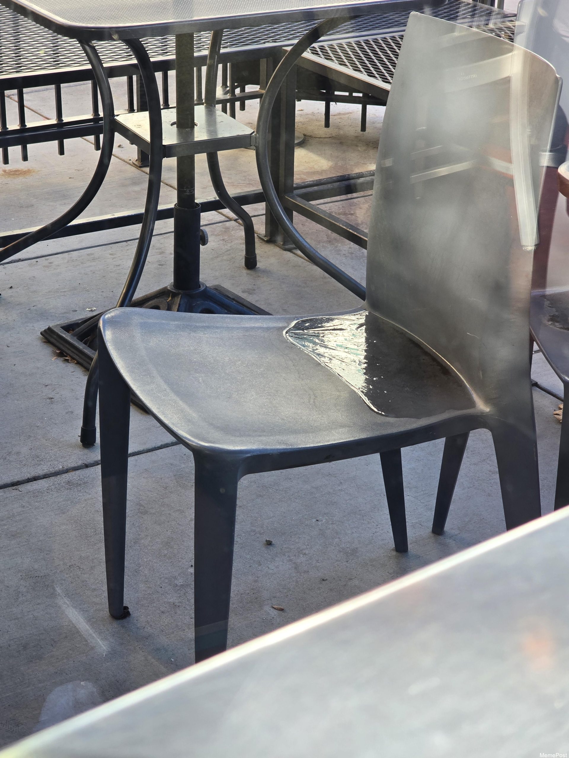 Title: Restaurant Patio Furniture: The Challenge of Water Drainage Solutions for Outdoor Dining Comf