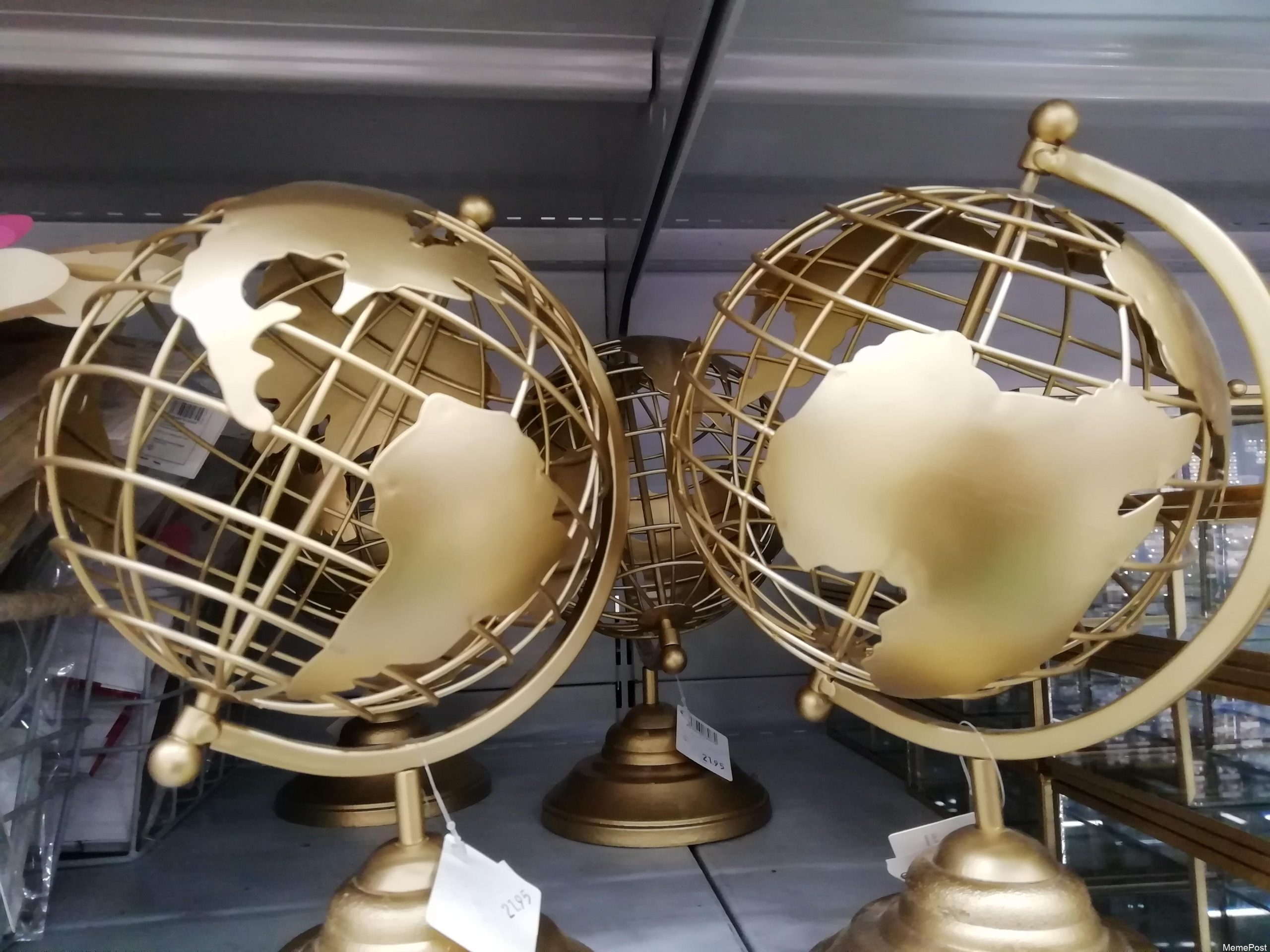 These Globe Decorations Exclude Europe: Unveiling Global Map Mistakes & Design Fails Everywhere